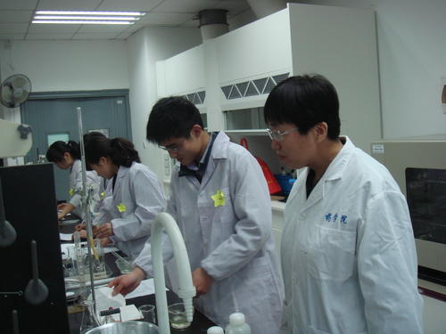 中專學習中藥專業畢業后就業方向