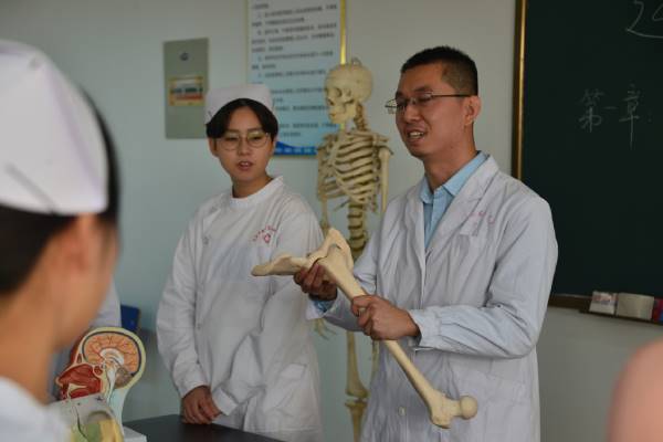初中畢業(yè)學(xué)習(xí)中醫(yī)康復(fù)技術(shù)專(zhuān)業(yè)怎么樣？