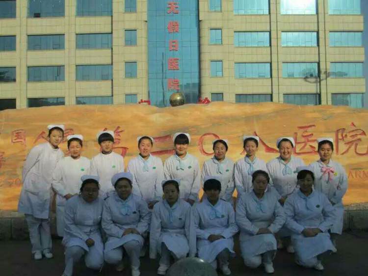 初中畢業(yè)學(xué)護理需要幾年