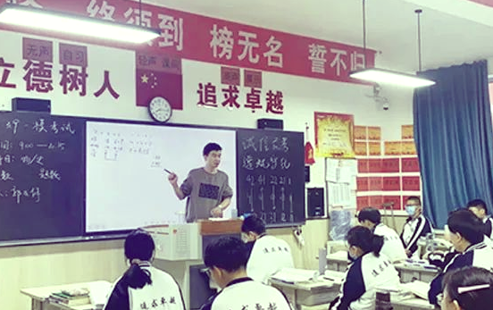 石家莊卓越中學高三復讀班怎么樣