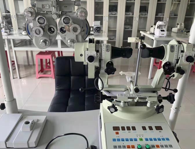 在石家莊天使護(hù)士學(xué)校學(xué)習(xí)眼視光專業(yè)畢業(yè)后可以從事哪些工作？能考什么證書？